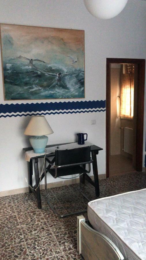 Viale Italia 41: I Migliori Anni Hotel Sassari Exterior photo