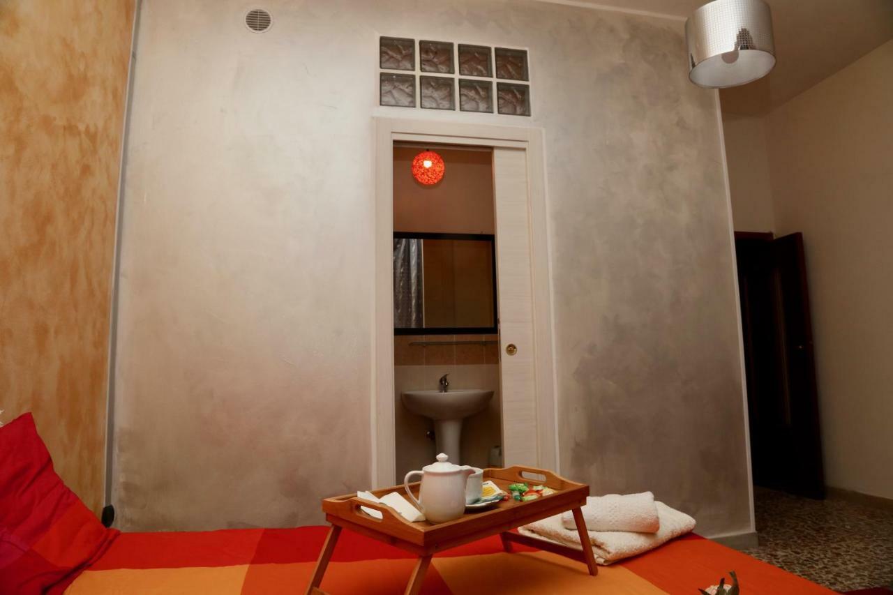 Viale Italia 41: I Migliori Anni Hotel Sassari Exterior photo