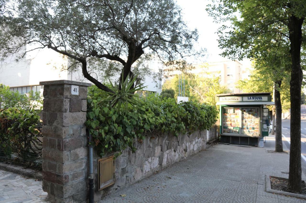 Viale Italia 41: I Migliori Anni Hotel Sassari Exterior photo